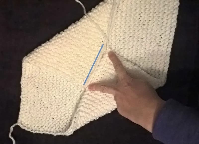 Jak zrobić komin – proste kroki do ciepłego i stylowego szalika